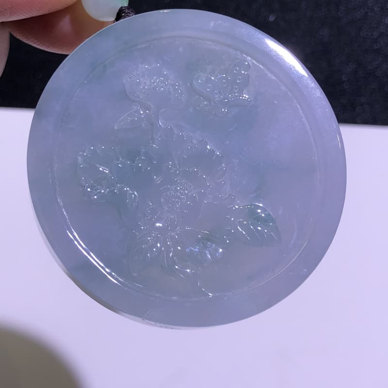 缅甸翡翠圆牌花开富贵